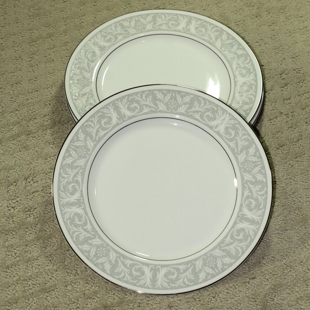Set of 4 Imperial China by W. Dalton 6571 Whitney Pattern 10 5/8" Dinner Plates